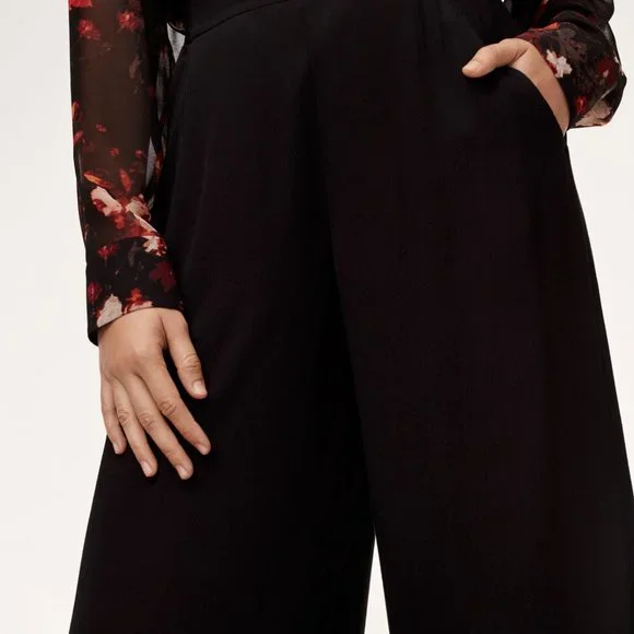 Aritzia Wilfred Faun Pant Long Black Crepe Flowy Trousers - Size XS - Picture 3 of 13
